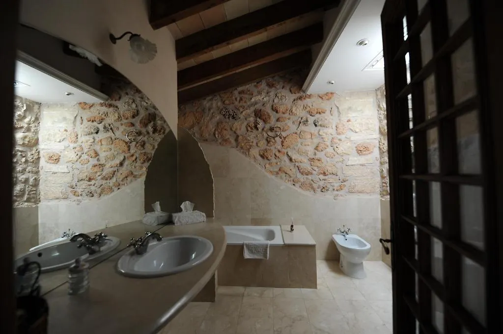 **  Petit Hotel Sa Placa Petra  Spain