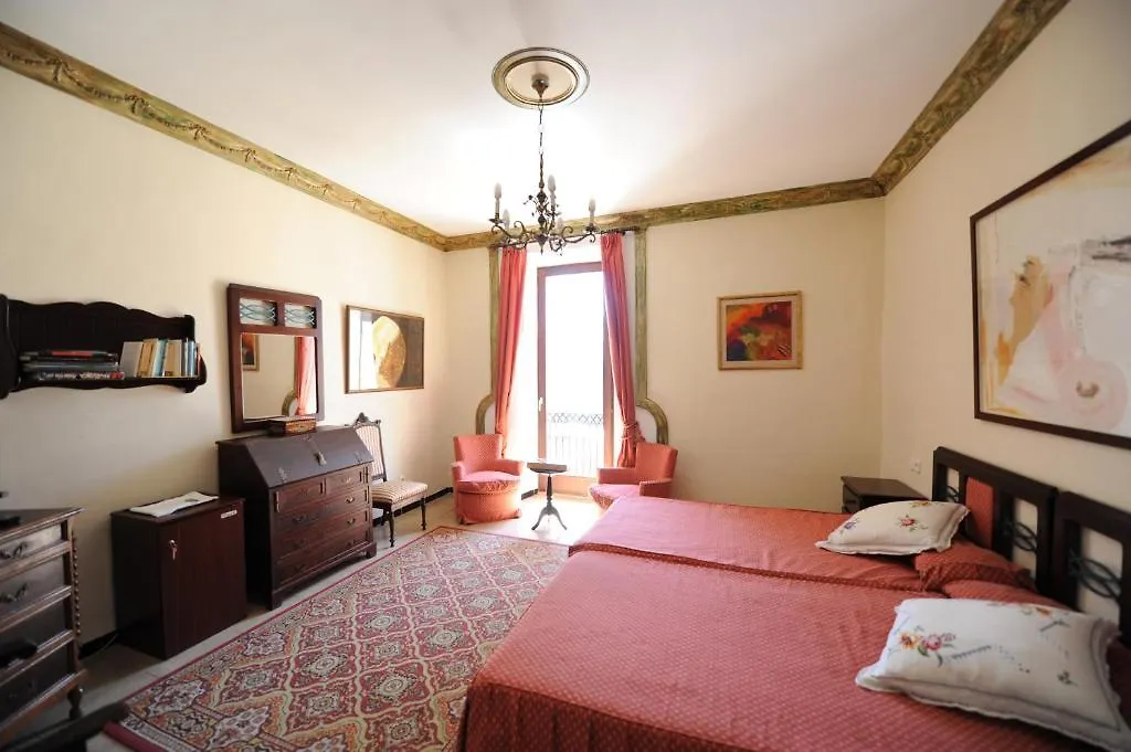 Petit Hotel Sa Placa Petra